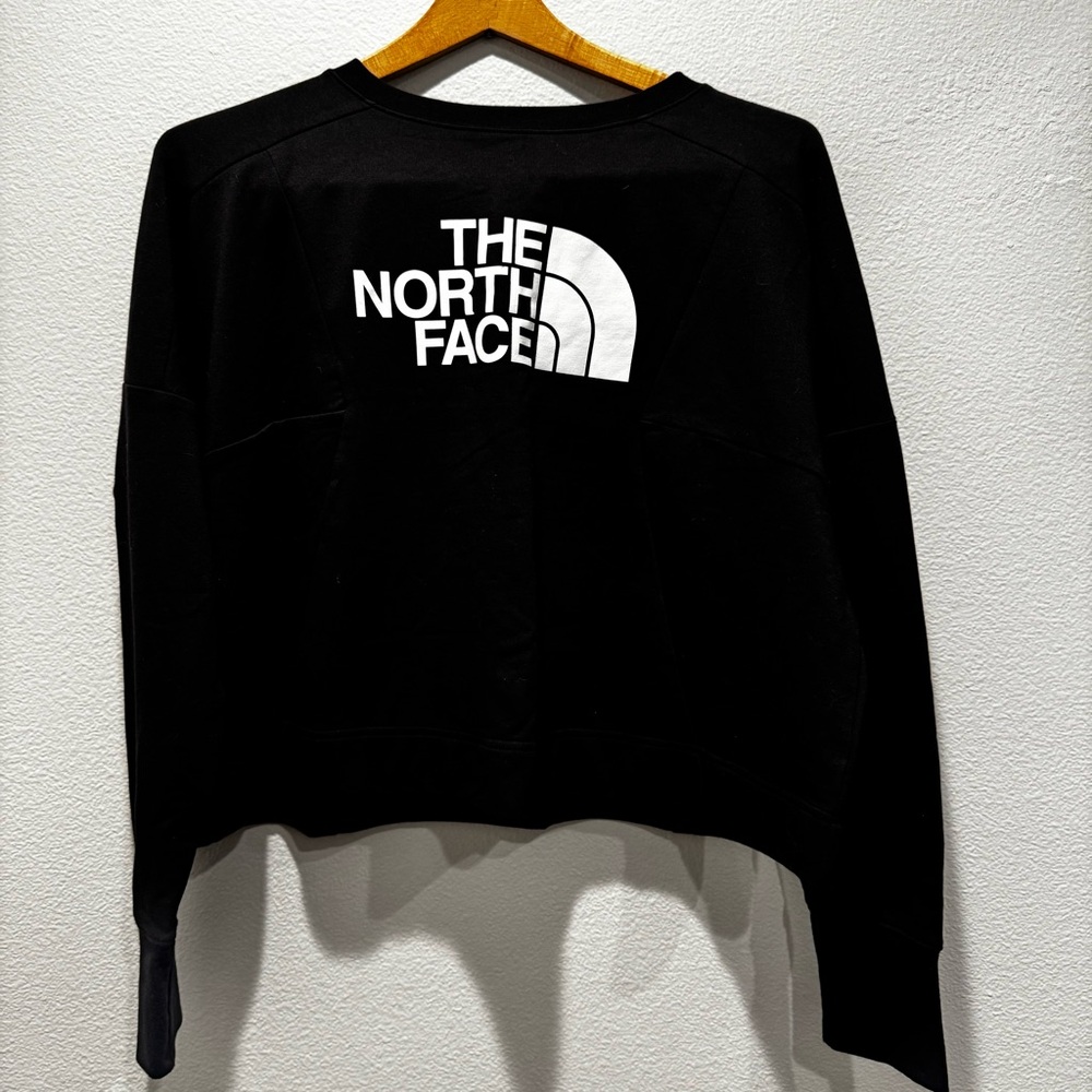 The north face crew neck top